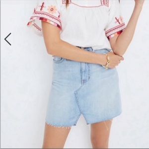 Madewell high rise raw hem light wash denim skirt